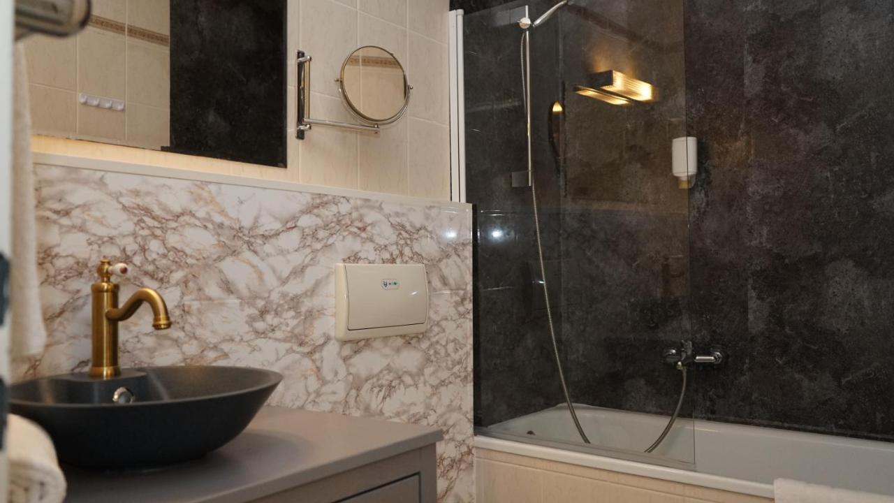 Hotel Comet Am Kurfuerstendamm Берлин Екстериор снимка