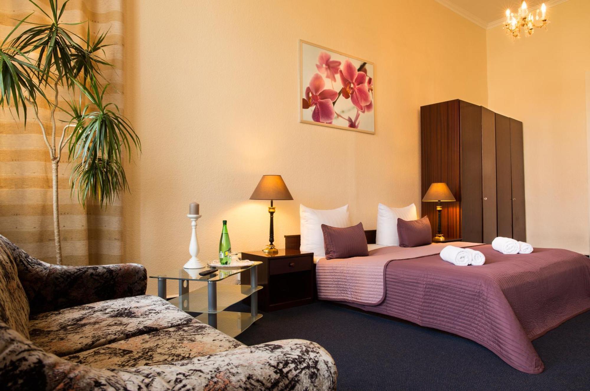 Hotel Comet Am Kurfuerstendamm Берлин Екстериор снимка