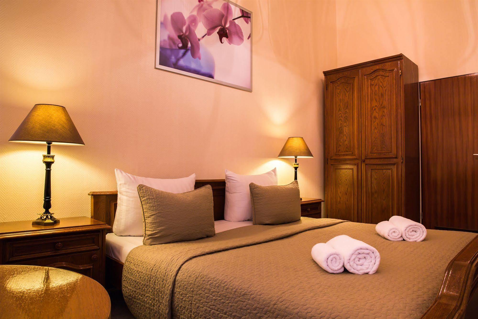 Hotel Comet Am Kurfuerstendamm Берлин Екстериор снимка