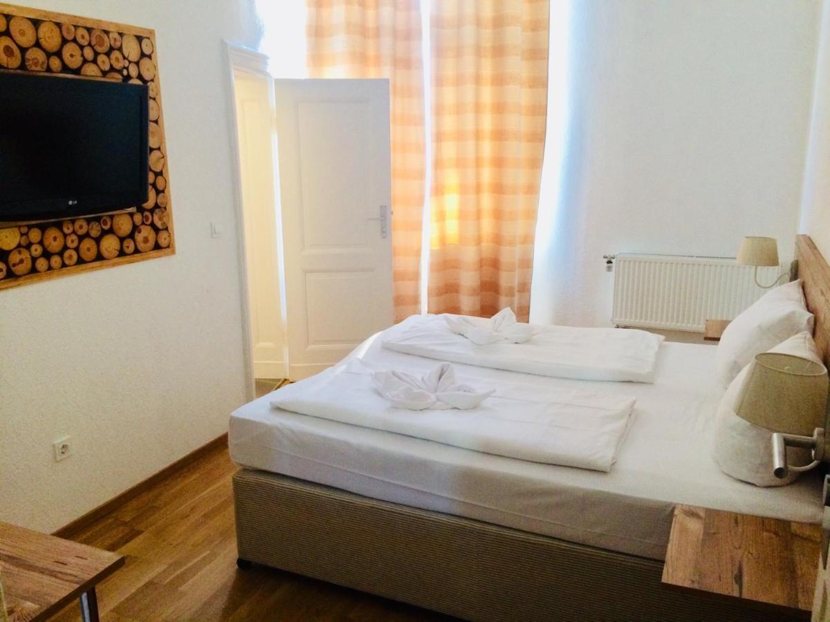 Hotel Comet Am Kurfuerstendamm Берлин Екстериор снимка